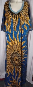 Handgefertigter Kaftan mit großem Druck "Ayo Sun Flare" gold und blau geblendet. D2306 - Bild 1 von 15