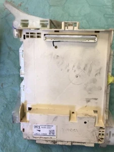 Toyota Sienna 2011-2014 bloque de conexiones 82730-08090 - Imagen 1 de 1