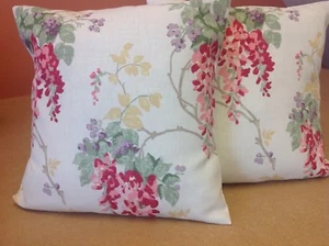 ONE HANDMADE CUSHION IN LAURA ASHLEY WISTERIA CRANBERRY FABRIC - Picture 1 of 2