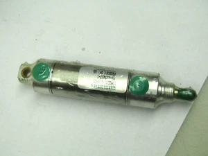 Numatics 1062D02-01A-05 Pneumatic Air Cylinder 1-1/16" Bore, 1" Stroke - Picture 1 of 3