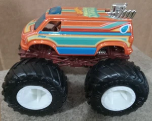 HOT WHEELS. 1:64. MONSTER JAM. MULITI-COLOR DRAG VAN. LOOKS GREAT. - Picture 1 of 1