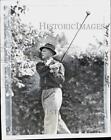 1949 Press Photo Belgian King Leopold plays golf at Saint-Cloud course in Paris