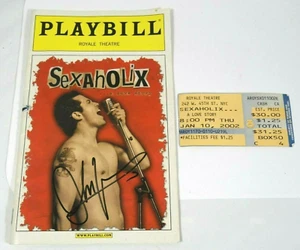 "Sexaholix" "A Love Story" 2002 By John Leguizamo Signed Playbill w Ticket Stub - Picture 1 of 4