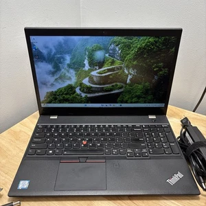 Lenovo ThinkPad P52s Core i5-8350u 1,7 GHz 24 GB 256 G WCam NVidia P500 W11 e cavo - Foto 1 di 8
