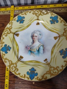 Antico piatto armadio ritratto Maria Antonietta porcellana francese - Foto 1 di 4
