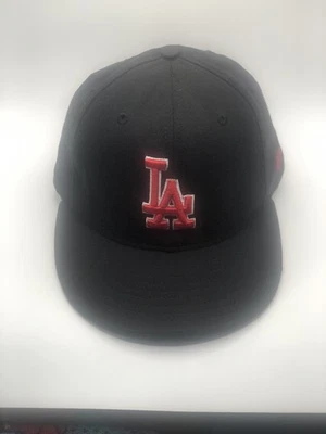 New Era 59Fifty Los Angeles Dodgers Hat Cap 7 1/2 Black & Red - Image 1 of 4