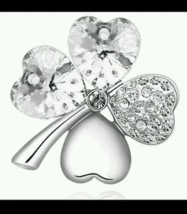 Beautiful clear Crystal Four Leaf Clover Shamrock Brooch Irish st Patrick (008   - Picture 1 of 2