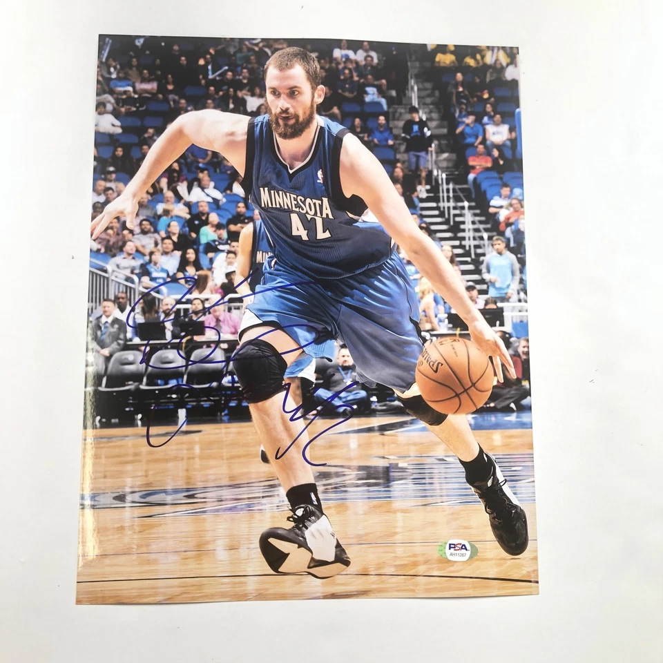 Kevin Love signed 11x14 photo PSA/DNA Minnesota Timberwolves Cleveland Cavaliers - Image 1 of 1
