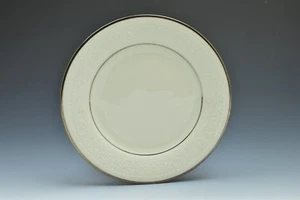 Noritake Ivory China 7565 Sorrento White Flowers Silver Trim Bread Plate(s) - Picture 1 of 3