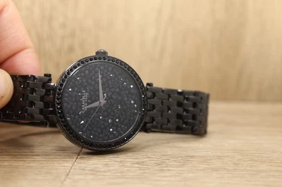 Reloj Caravelle Bulova 45l147 Cristal Esfera Negra Bisel Acero Damas Nuevo Bat 7.5" Foto 1 de 4