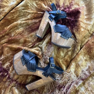 Vintage 1970s Leather & Wood Platform Shoes High Heels Strutters Strappy 1960s - Image 1 of 4