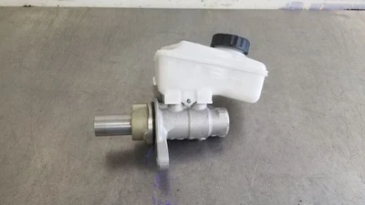 BMW M235i 2020 cilindro maestro de freno OEM 2,0 L  Foto 1 de 4