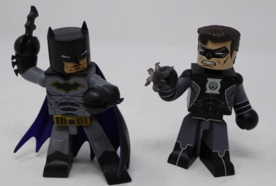 LOTE DE 2 VINIMATES DC BATMAN Y LINTERNA NEGRA VINILO 4 PULGADAS *SOLO FIGURAS SUELTAS* Foto 1 de 4