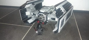 LEGO Star Wars Darth Vader: Darth Vader's Tie Fighter (8017) - Bild 1 von 4