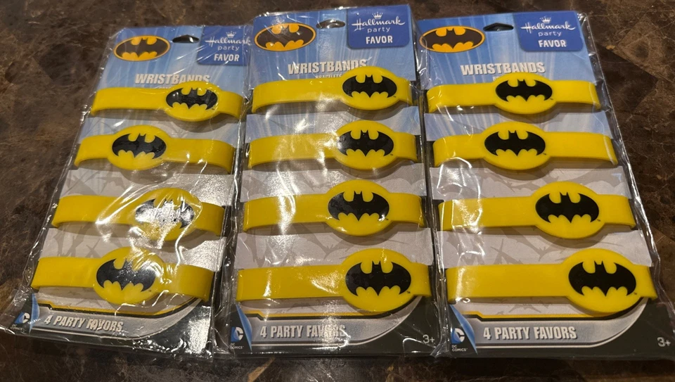 Pulseras de Batman con sello de fiestas (12 en total) fiestas de cumpleaños de villano para niños Foto 1 de 4