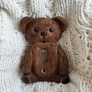 Vintage Dark Wood Bear Light Switch Plate Cover Hand Carved 3D Rustic Primitive - Picture 1 of 9