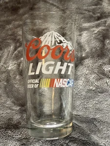 🏁 COORS Light NASCAR Glas Becher 16 Unzen Pint Barware offizielles Bier der NASCAR - Bild 1 von 3