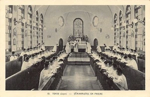 Japan - TOKYO -Catholic seminarians in prayer - Publ. Society of St. Peter Apost - Picture 1 of 2