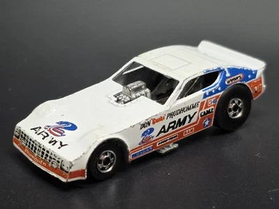 Coche Divertido Ejército Hot Wheels Flying Colors - Don "Snake" Prudhomme Foto 1 de 4