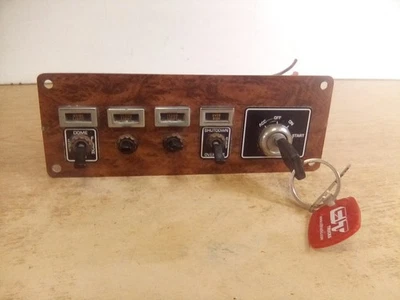 Kenworth T800点火开关面板带钥匙40-03091AA — 第 1/4 张图片