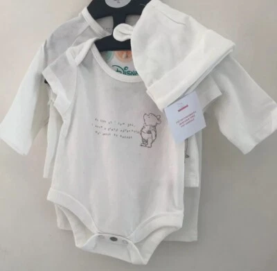 Disney Winnie The Pooh  Cream 4 Piece Starter Set - 1 Month ~ 9 Lbs - Image 1 of 4