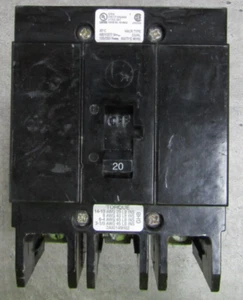 😏 EATON 20 AMP BOLT-ON CIRCUIT BREAKER 480Y/277 VAC 125/250 VDC 3 POLE GHB3020 - Picture 1 of 7