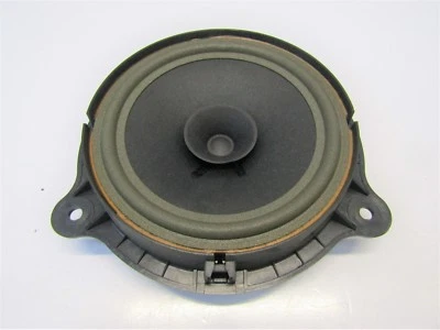 NISSAN QASHQAI +2 2010-13 OFFSIDE/RIGHT REAR DOOR SPEAKER                  #7941 - Image 1 of 4