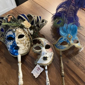 3 Mardi Gras Masks Venetian Masquerade Costume Feathers LA MASCHERA DEL GALEONE - Picture 1 of 15