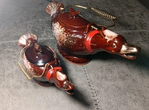 VINTAGE JAPAN glasierte Rotware 1950er Teekanne & Milchkännchen Roadrunner / Ente Vogeljagd - Bild 1 von 18