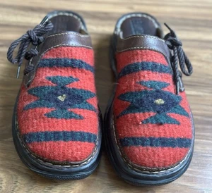Born Women's Clog Mule Slide Size 8 Red Woven Aztec Boho Mod Shoes Southwest - Picture 1 of 9