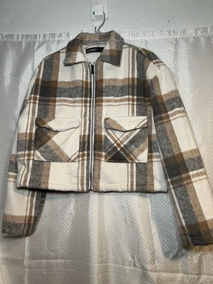 NWT Cisono Women’s Plaid Jacket Small Julisa Plaid Zip Front Two Pockets Cozy - Image 1 of 4
