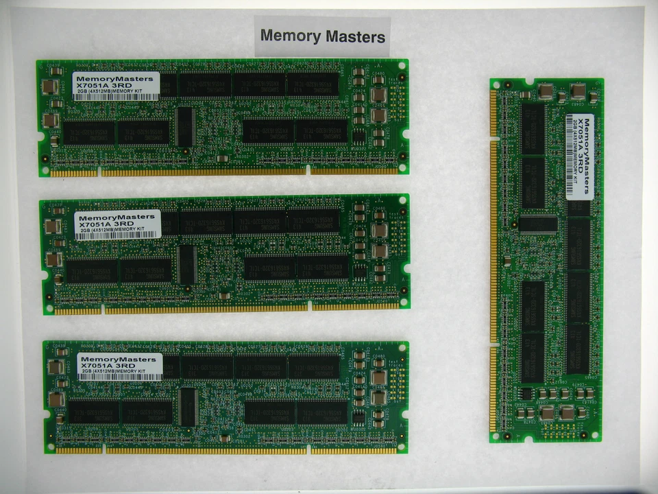 X7051A 2GB (4x512MB) Sonne Klinge / Sun Fire Original Speicher Set - Bild 1 von 1