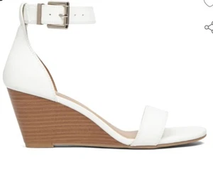 Call It Spring Vegan White Wedge Sandals Size 7.5 - Picture 1 of 4