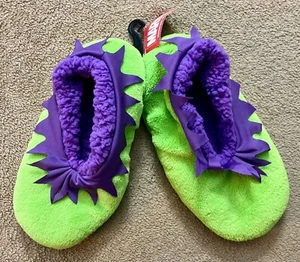Marvel - Hulk - Avengers - Adult Womens Fuzzy Slipper Socks - Size 9-11 - New - Picture 1 of 1