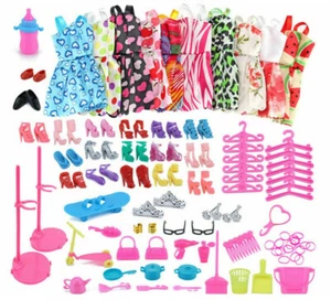 Set 88 Teile Barbie Puppe Kleider Schuhe und Schmuck Kleidung Zubehör Geschenke - Bild 1 von 12
