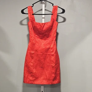 Vestido de Fiesta Rojo Floral XXS Tono sobre Tono Forrado Cuello Cuadrado Espalda Cremallera y Corbata - Imagen 1 de 2