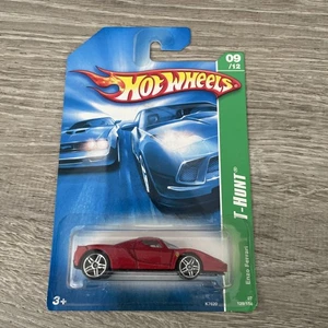 Hot Wheels enzo Ferrari treasure hunt con protector - Read - Picture 1 of 11