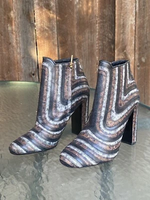 Salvatore Ferragamo Botines de Cuero Puntada en Zig Zag Botines para Mujer Talla 9.5 M Foto 1 de 4