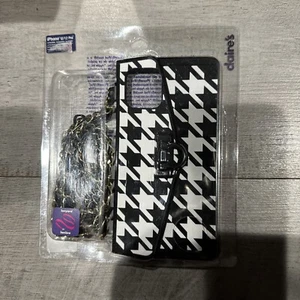 Claire's iPhone 12 /12 Pro Silicone Houndstooth Phone Case with Strap - Picture 1 of 2