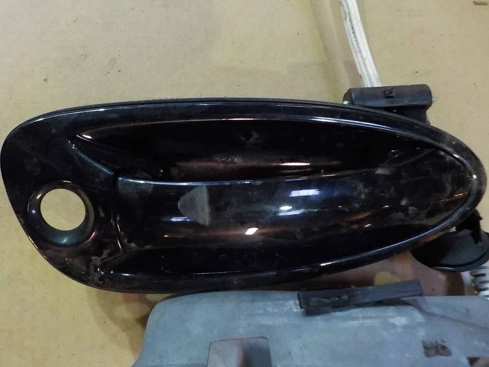 Porsche 911 997 Carrera 4S 2007 manija y mecanismo de puerta derecha Foto 1 de 1