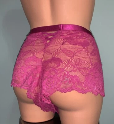 Panty descarado tiro medio de encaje revelador tórrido nuevo sin etiquetas talla grande 1X, encaje 14/16 Foto 1 de 4