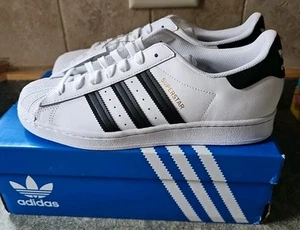 Adidas Hombre Superstar Originales Con Cordones Blanco/Negro Talla 8.5 Eg4958 - Imagen 1 de 7