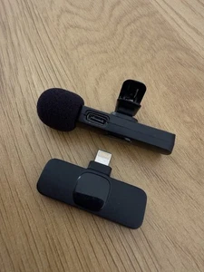 Kabelloses Lavalier-Mikrofon Wireless Mini Ansteckmikrofon für iPhone iPad Pro - Bild 1 von 3