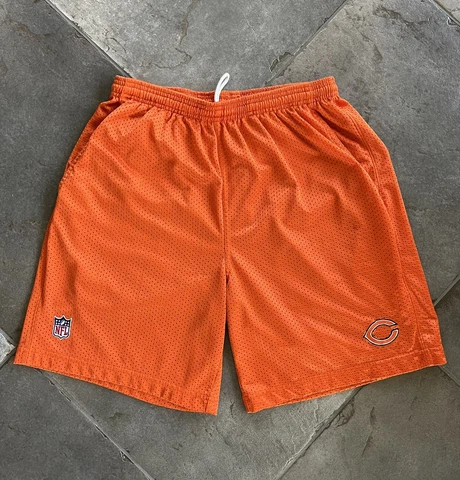 Reebok Shorts Mens Size Medium Orange Chicago Bears NFL On Field Athletic Mesh Cover
