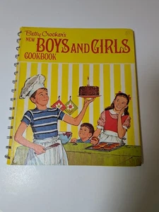 betty crocker new boyz and girls cookbook. Vintage 1965 - Picture 1 of 3
