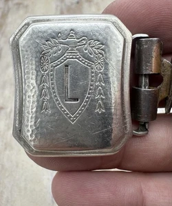 Vintage Giant Grip Silver Plate Base Metal Initial Letter L Belt Buckle - Picture 1 of 5