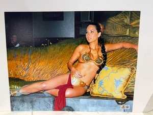 FOTO 11X14 FIRMADA POR OLIVIA MUNN AUTO BECKETT BAS CERTIFICADO DE AUTENTICIDAD - Imagen 1 de 3