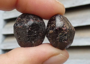 Lot 2 Grenat Almandin Granatenkogel 7x5.5cm Tyrol Autriche minéral collection - Picture 1 of 8