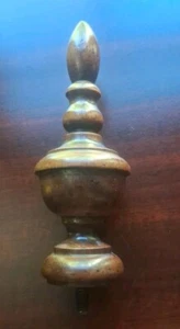 VICTORIAN STAINED FINAL 6"-1/4" TALL, Salvaged - Picture 1 of 6