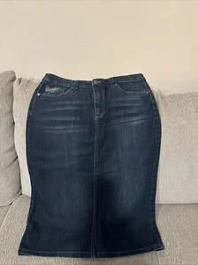 C&B Women’s Denim Skirt  - Picture 1 of 3